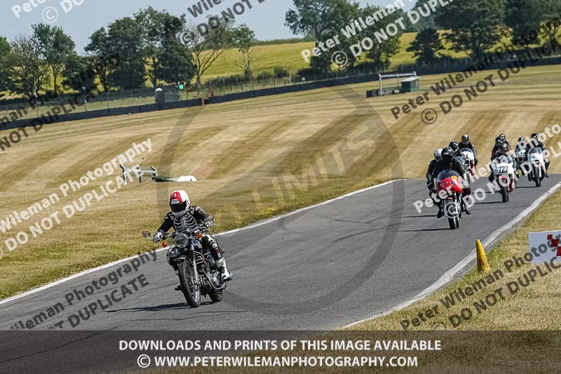 cadwell park;cadwell park photographs;cadwell trackday photographs;enduro digital images;event digital images;eventdigitalimages;peter wileman photography;racing digital images;trackday digital images;trackday photos